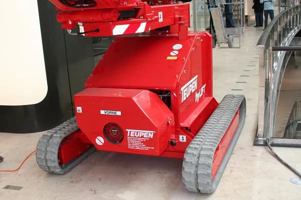 LEO12T detail